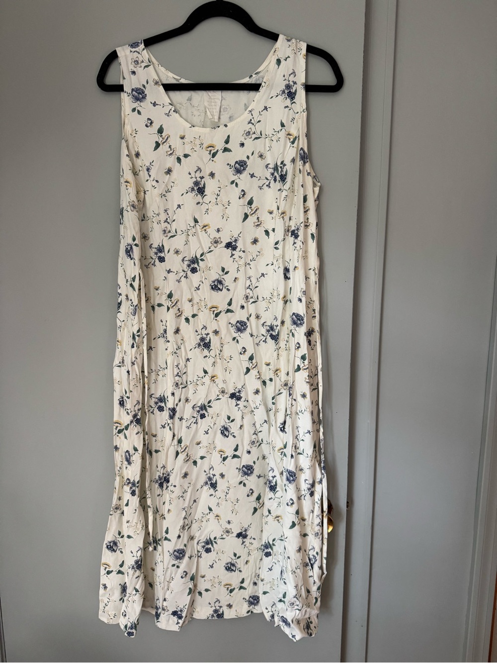 Vintage floral/butterfly dress